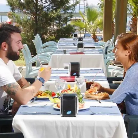 Ξενοδοχείο Royal Atlantis