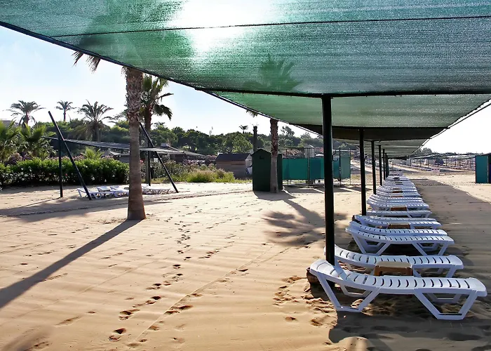 Royal Atlantis Hotel