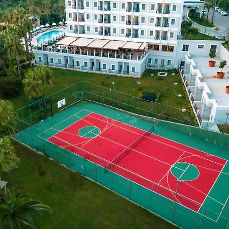 Royal Atlantis Hotel 4*