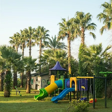 Hotel Royal Atlantis 4*