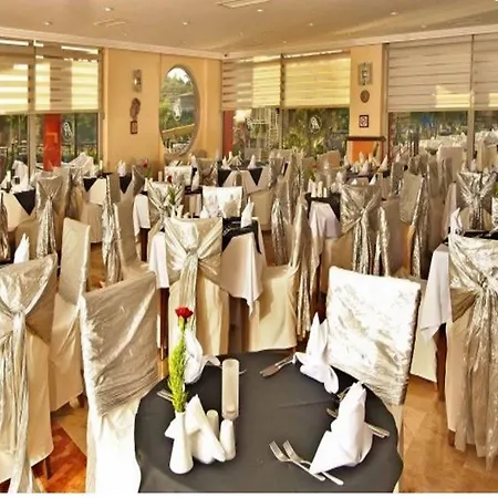 Hotel Royal Atlantis