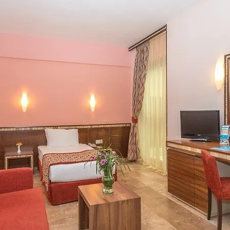 Royal Atlantis Hotel