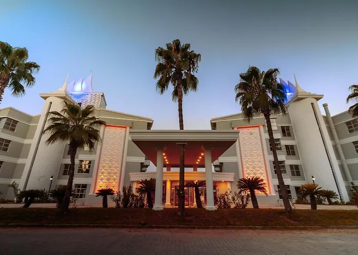 Royal Atlantis Отель 4*