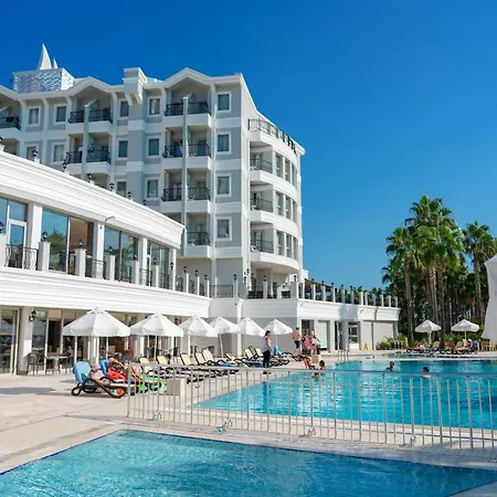 Royal Atlantis Ξενοδοχείο 4*