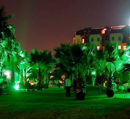 Отель Royal Atlantis 4*